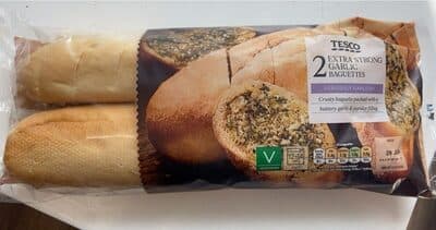 Extra strong garlic baguettes